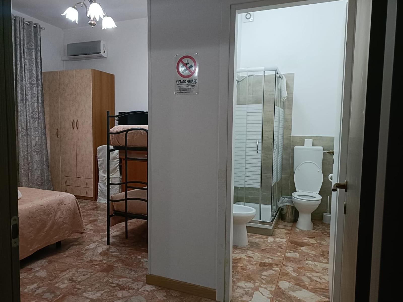 מלון Domus צ'זנה מראה חיצוני תמונה